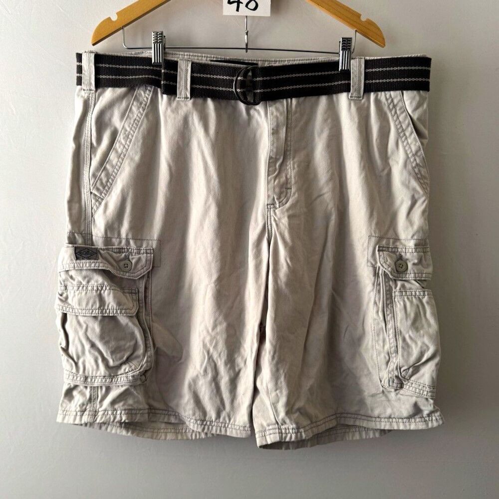 Lee Cargo Shorts Mens Beige Cotton Canvas Flat Front Zip Fly Belted Pockets